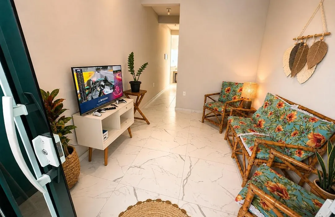 Casa Com Piscina - Cabo Frio-1